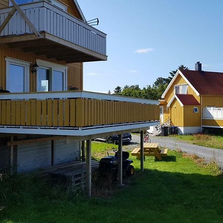 Farmer Apartment Laukvik エクステリア 写真