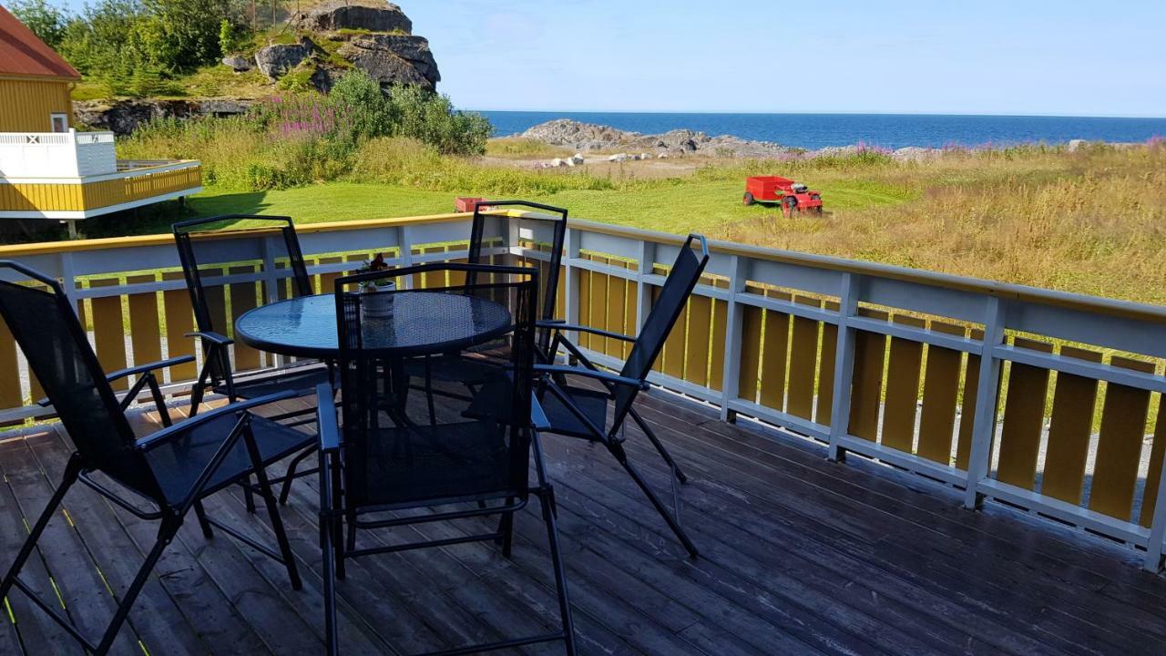 Farmer Apartment Laukvik エクステリア 写真