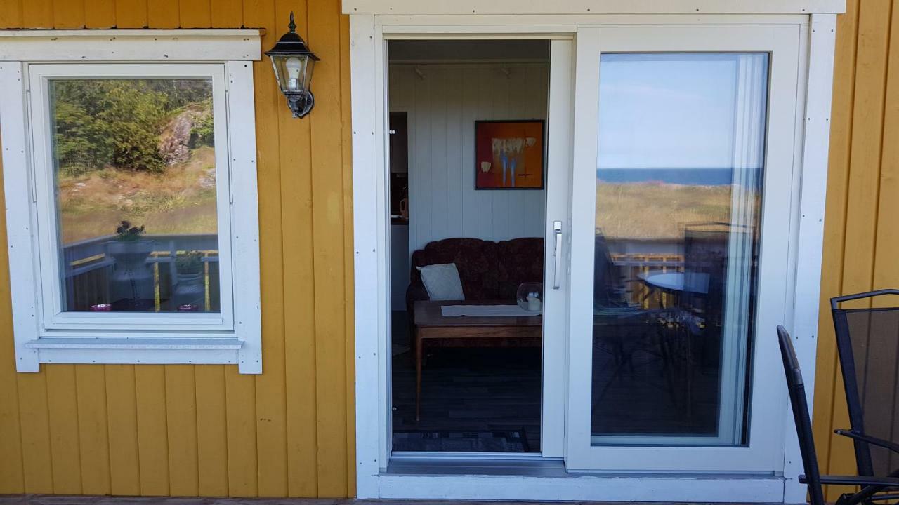Farmer Apartment Laukvik エクステリア 写真